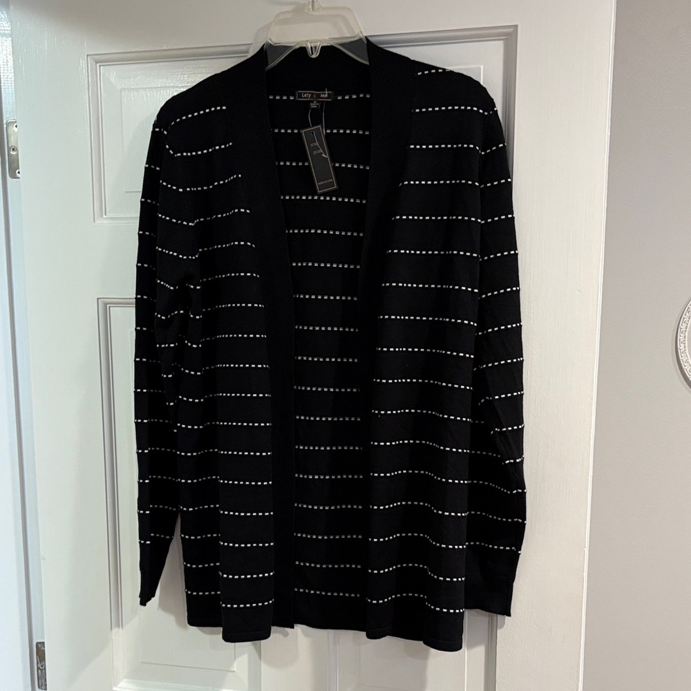 🎈5 for $15 Lety & Me NWT Elegant Black Cardigan with White Stripes size Medium